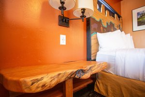 Room & Suite