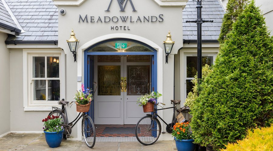 Stay in Style at Meadowlands Hotel