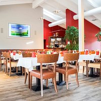 Genussvolle Stunden im regionales Restaurant beim Frühstücksbuffet, á la carte oder Sonntagsbrunch.