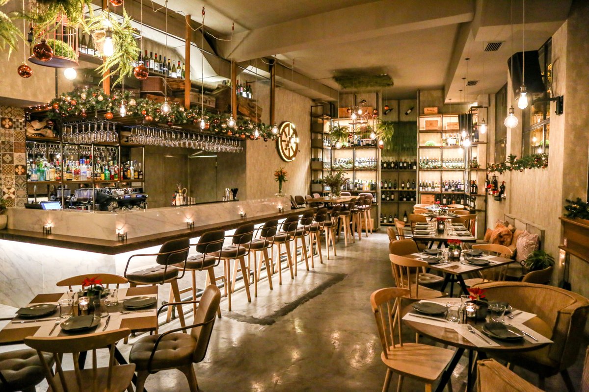 CARAVIN WINE & WANDERLUST, Athens - Thissio / Makriyanni - Menu, Prices &  Restaurant Reviews - Tripadvisor