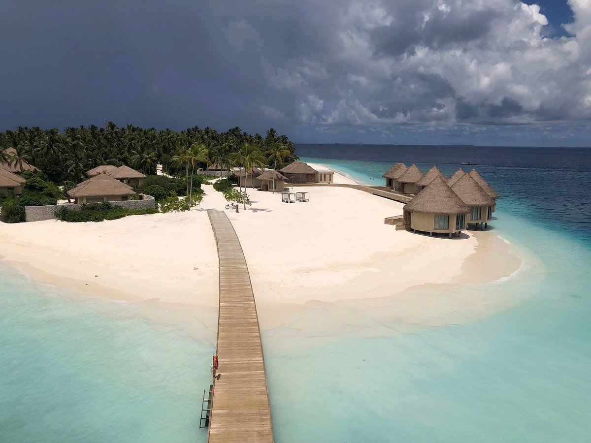 Отель INTERCONTINENTAL Maldives Maamunagau