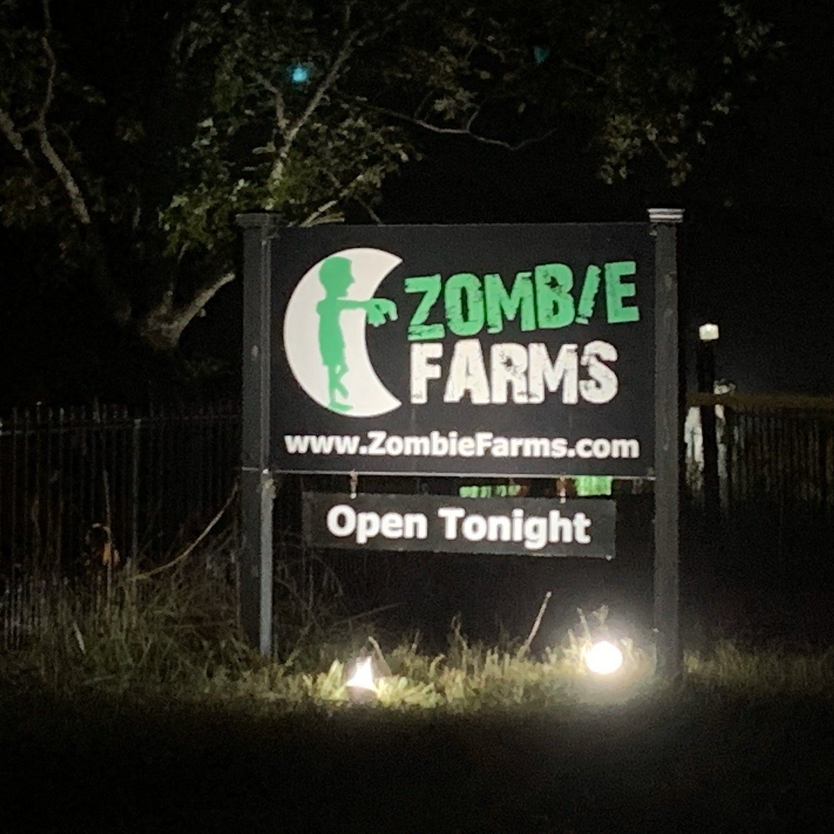 ZOMBIE FARMS (Winterville) Ce qu'il faut savoir pour votre visite 2022