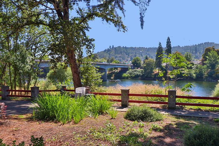 RIVERFRONT INN ROSEBURG (OR): 18 fotos, comparação de preços e
