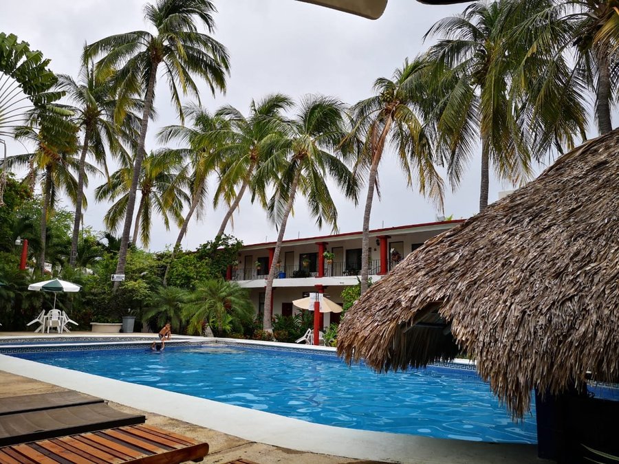 Hotel Albatros Updated 21 Prices Reviews And Photos Puerto Escondido Mexico Tripadvisor