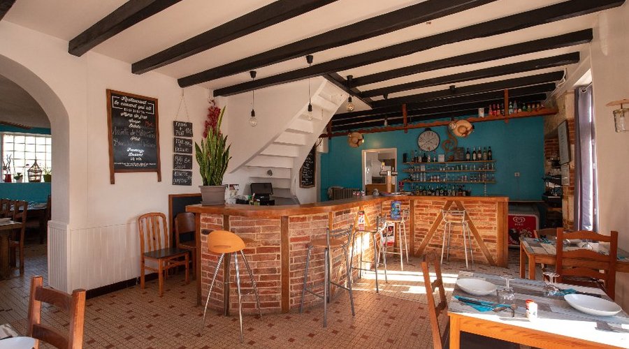 Restaurant "Le Canard Qui Rit"
 46130 Prudhomat
 FRANCE