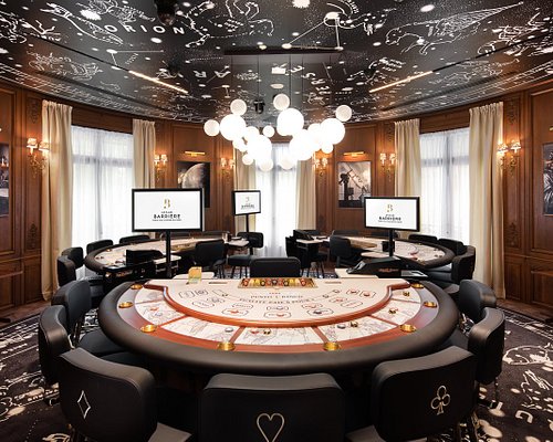 Where to gamble in Paris? Guide to casinos and game club in town 