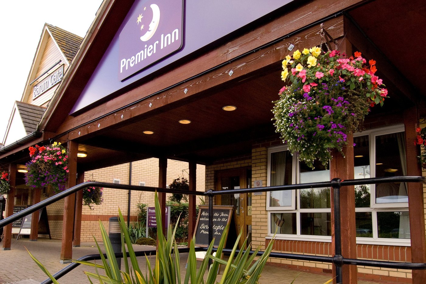 premier-inn-barnstaple-hotel-updated-2024-prices-reviews-devon