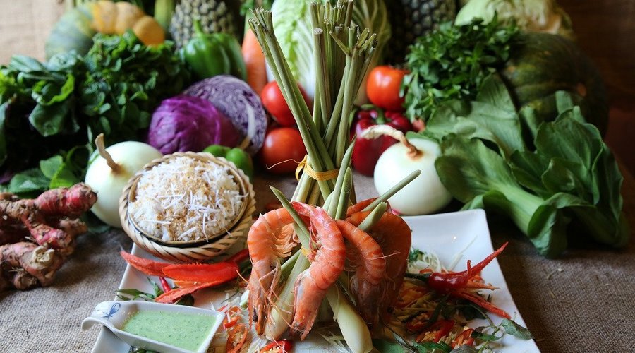 Steamed Shrimps W. Coconuts
