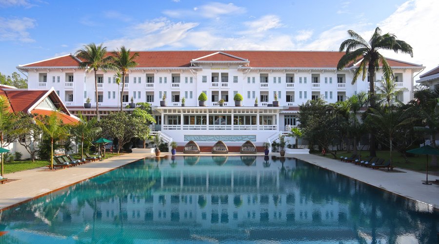 Hotel Swimming Pool