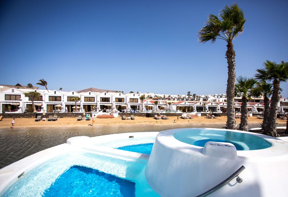 Sands Beach Resort, hotell i Costa Teguise