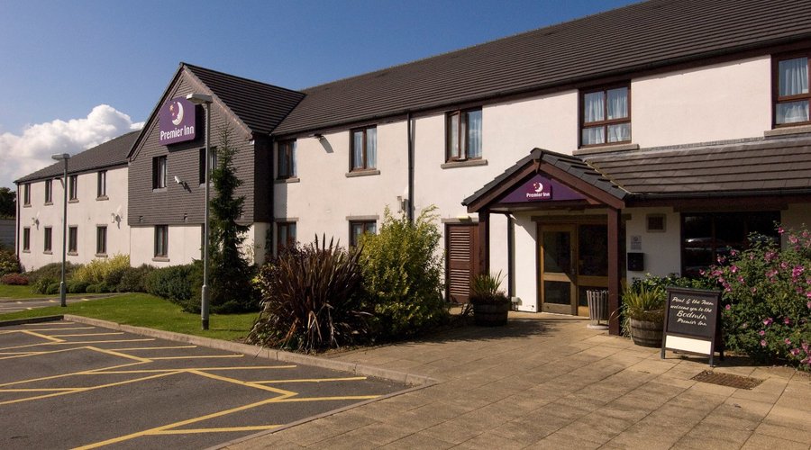 Premier Inn Bodmin hotel exterior