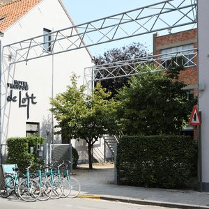 Entrance hotel