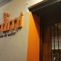 arumi - cocina de autor-
chef Ana Laura Mellado