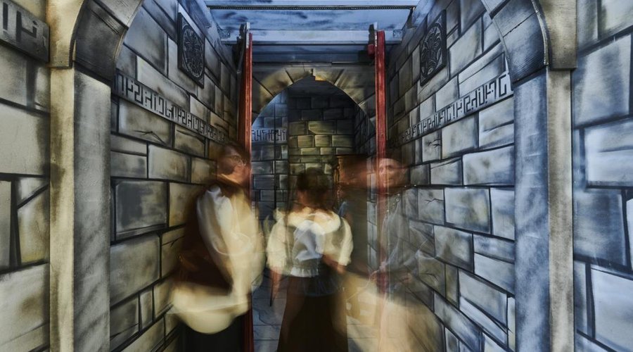 Der letzte Magier: Eintreten in ein magisches Escape Raum Abenteuer in Zürich Altstetten