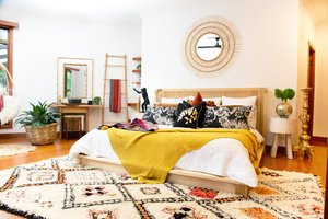 Room & Suite