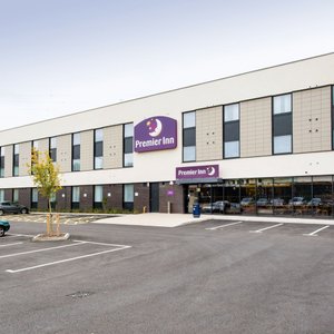 PREMIER INN MALVERN HOTEL - Updated 2022 (Great Malvern)