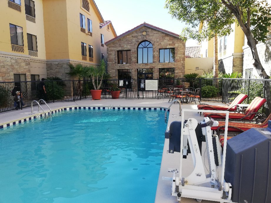 Hotel photo 20 of Hampton Inn & Suites Tucson-Mall.
