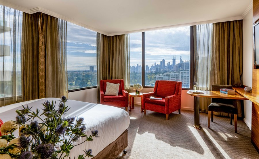 Deluxe King Corner Room 