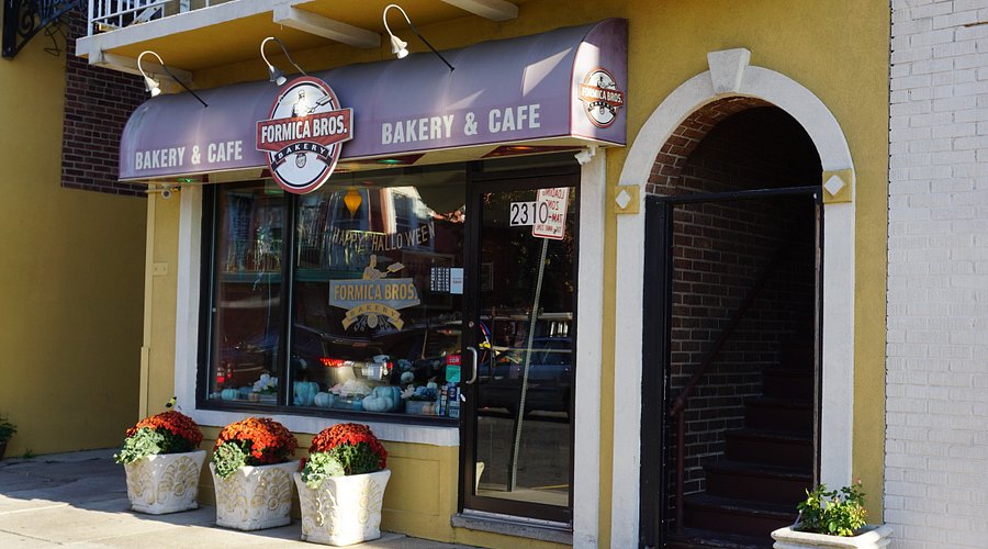 Formica's Bakery & Cafe
