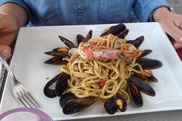 CUOCI PASTA E BOLLITORE PER I SUGHI - Picture of Pako's Pizza & Pasta,  Venice - Tripadvisor