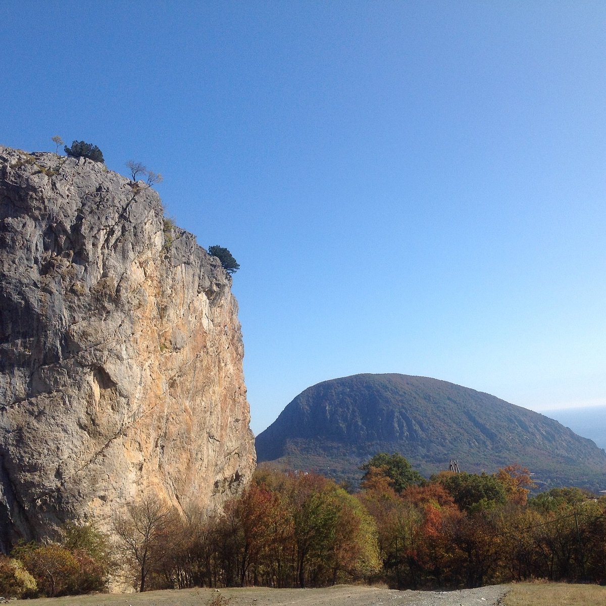 Скала Бирбасов камень