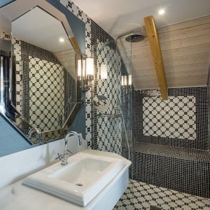 Room Mate Alba in Madrid, image may contain: Interior Design, Monitor, Screen, Home Decor
