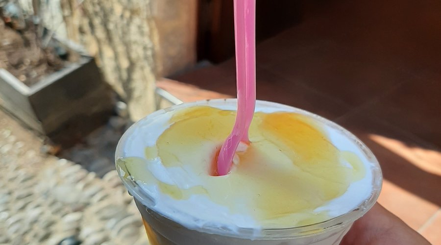 Yogurt greco bianco e miele: buonissimooooooo