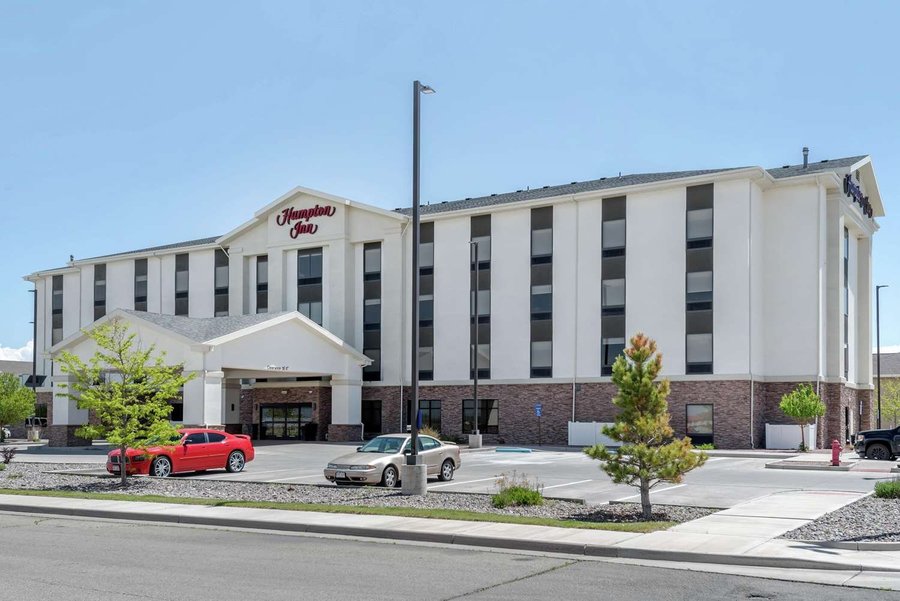 HAMPTON INN ALAMOSA - Updated 2021 Prices, Hotel Reviews, and Photos ...