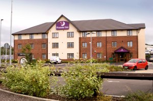 Premier Inn Glasgow East Kilbride (Nerston Toll) hotel in East Kilbride, image may contain: Hotel, Inn, City, Neighborhood