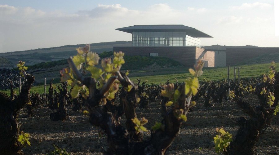 Exterior de Bodegas BAIGORRI