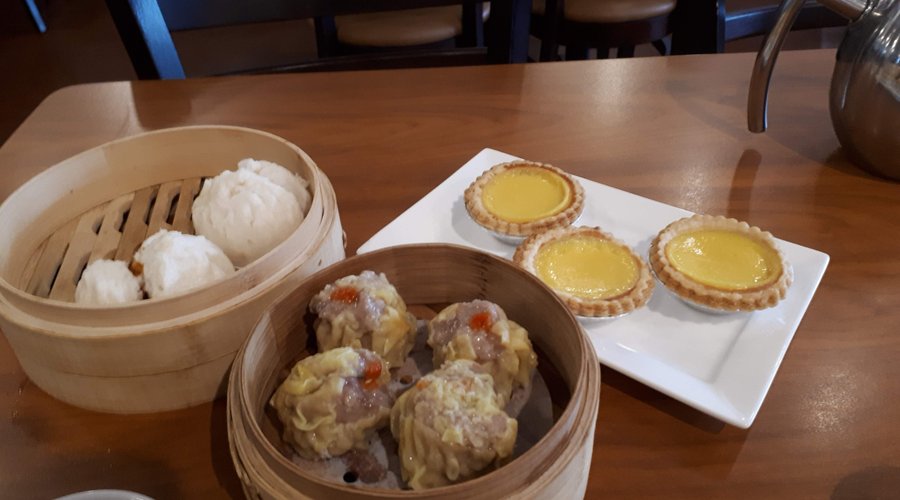 The siu mai were pork and ginger, wonderfully fresh and  prepared fresh to order.  The dun tat came right from the oven, still hot to the table!