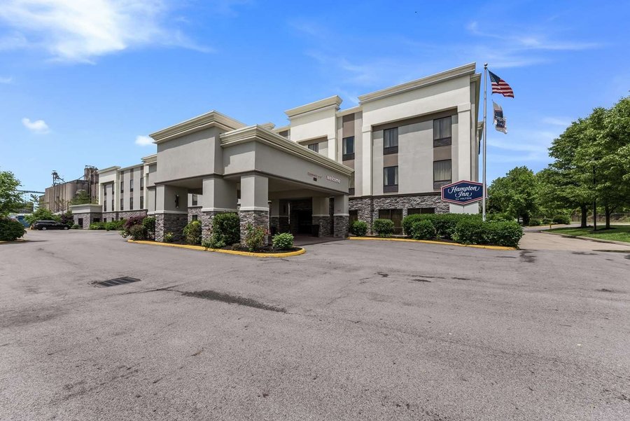 Hampton Inn Columbus Hamilton - UPDATED 2020 Prices, Reviews & Photos ...