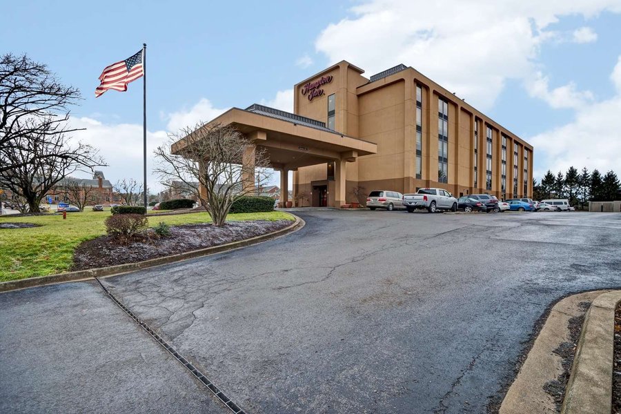 HAMPTON INN 63 (̶7̶6̶) Updated 2020 Prices