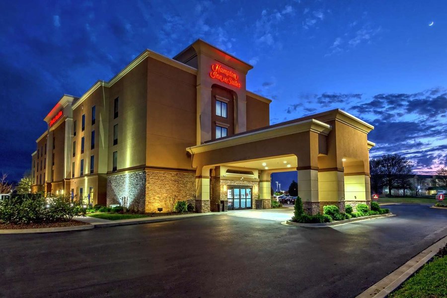 Hampton Inn & Suites Clarksville UPDATED Prices, Reviews & Photos (TN