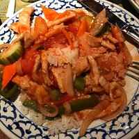 Stir Fry Pork, Green Pepper, Pineapple, Onion, Carrot, Cucumber w/Sweet Sour