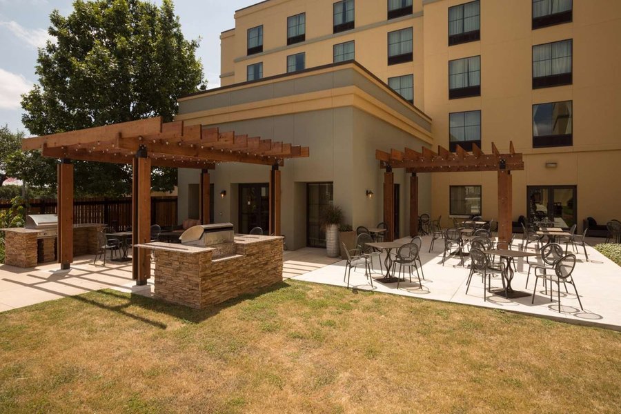 homewood suites san antonio airport reviews