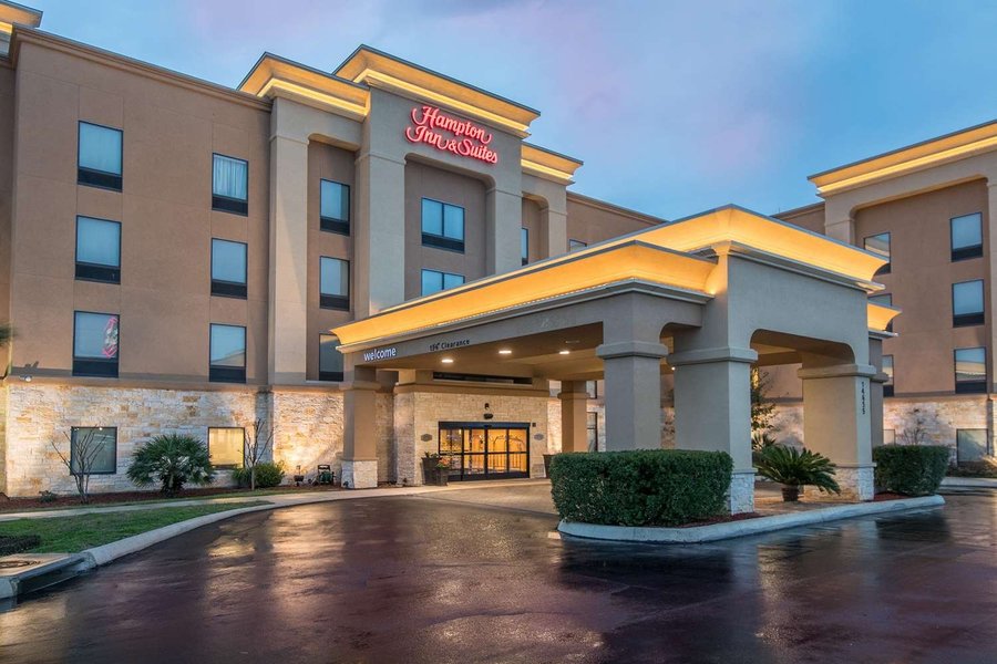 HAMPTON INN & SUITES SELMA-SAN ANTONIO-RANDOLPH AFB - Updated 2020 ...