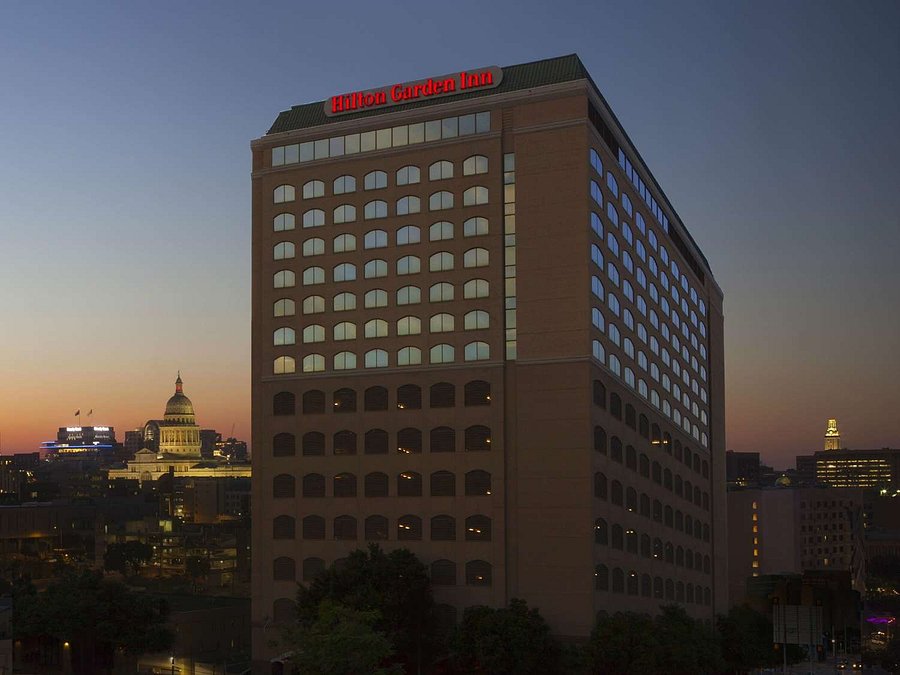 HILTON GARDEN INN AUSTIN DOWNTOWN/CONVENTION CENTER 82 (̶1̶1̶1̶