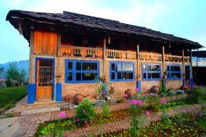 Ăn uống 