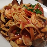 Tajarin al kamut ai frutti di mare