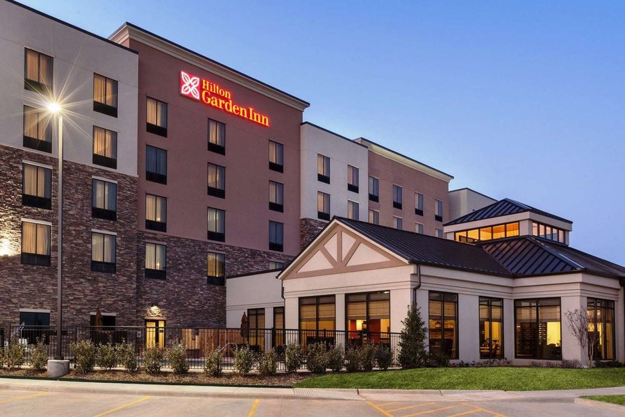 HILTON GARDEN INN DENISON/SHERMAN/AT TEXOMA EVENT CENTER $83 ($̶1̶0̶1̶