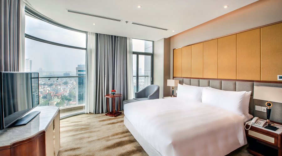 Deluxe Suite