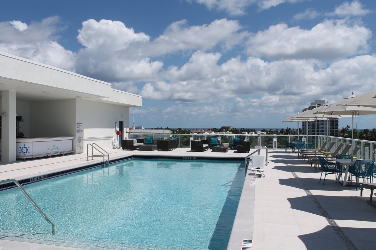 Courtyard by Marriott Delray Beach Pool Pictures & Reviews - Tripadvisor