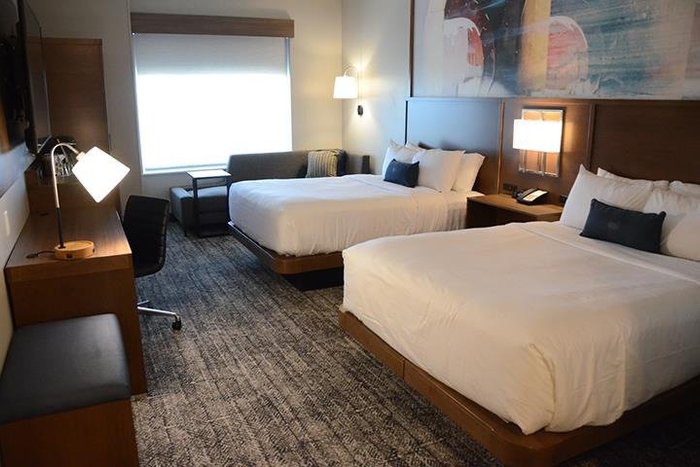 Cambria Hotel Davenport Quad Cities Rooms: Pictures & Reviews - Tripadvisor