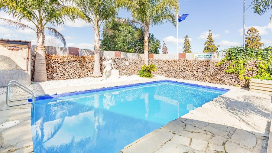 getlstd_property_photo