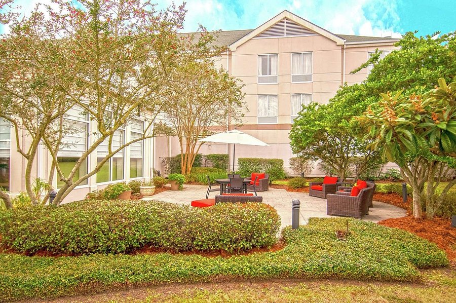 hotels near new orleans airport