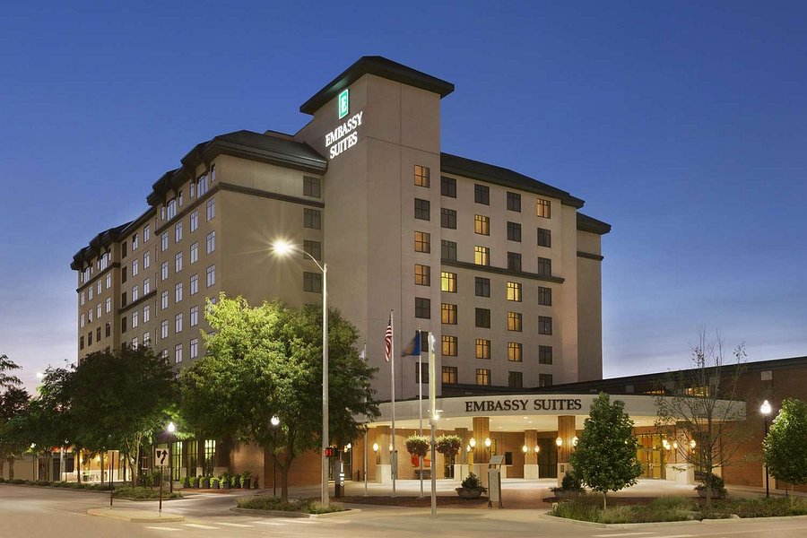 embassy suites lincoln