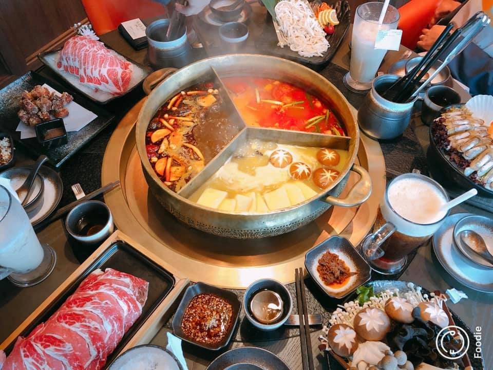 中国料理 元 | 3月のお休みです。 お知らせ 一品料理の
