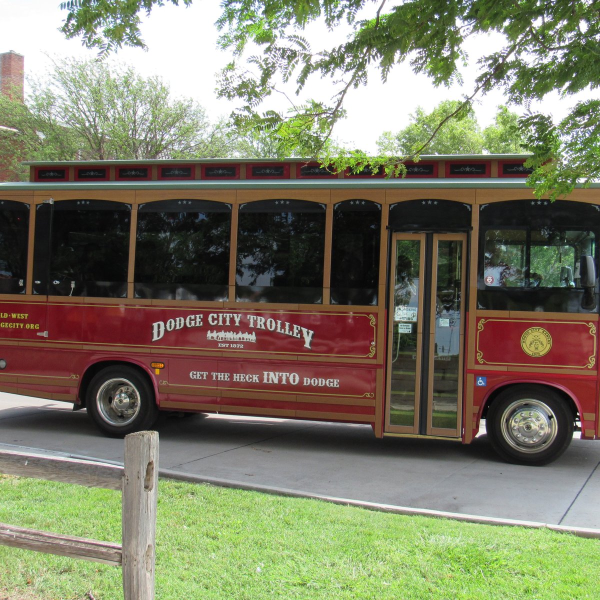 Dodge City Historic Trolley Tour - 2022 Alles wat u moet weten VOORDAT ...