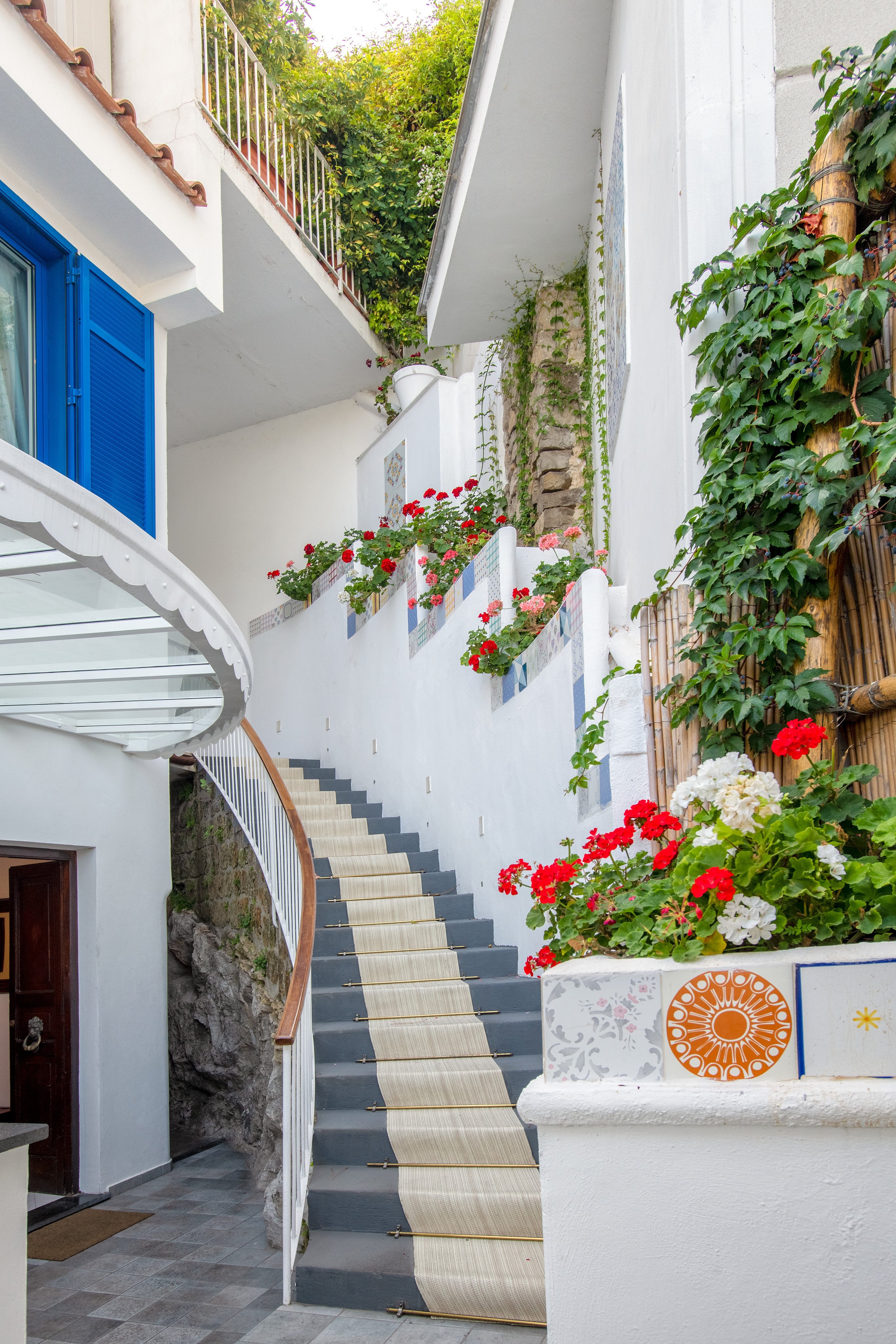 BOUTIQUE HOTEL HELIOS Updated 2024 Prices Sorrento Italy